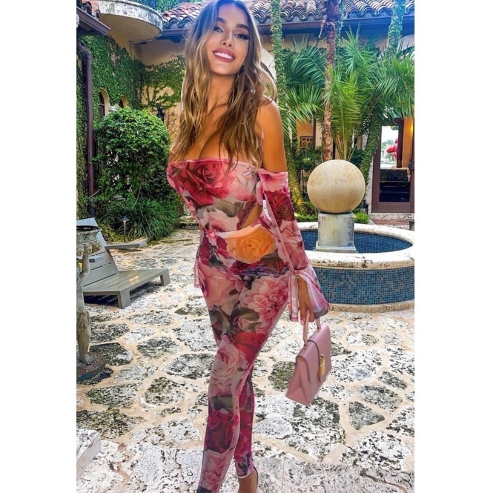 Fashion Nova Blame It On The Rose Floral Leggings Size Medium